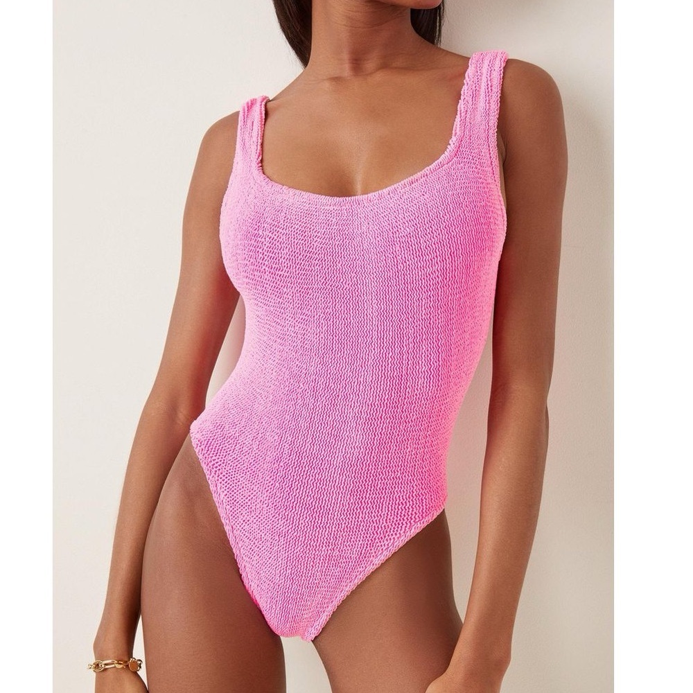 Hunza G Square Neck Bubblegum Pink Swimsuit Monokini Swimwear Crinkle Bikini